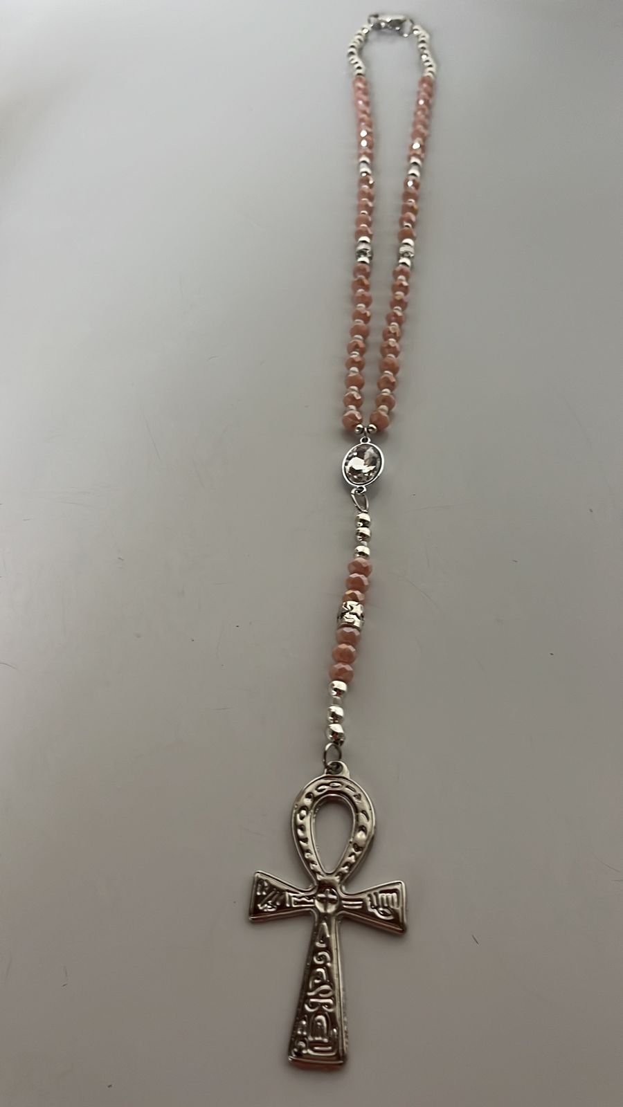 Imagen ilustrativa de Cruz celta coral