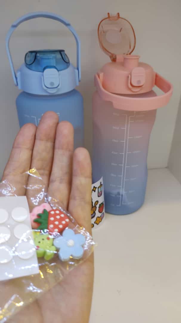 Imagen ilustrativa de Botellas motivacionales 2 Lts