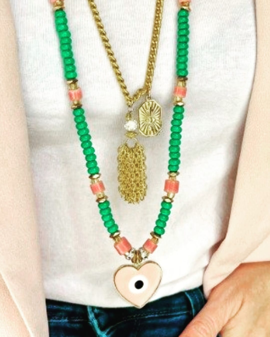 Imagen ilustrativa de Collar Set ojito protector