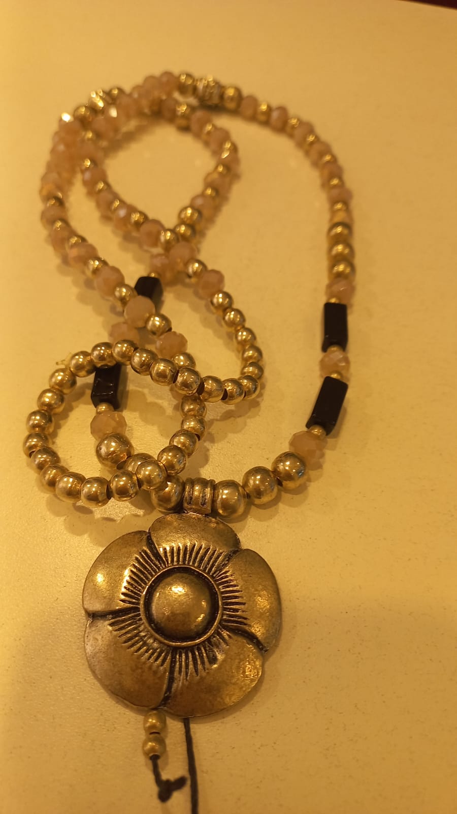 Imagen ilustrativa de Collar dije alpaca italiana pensamiento