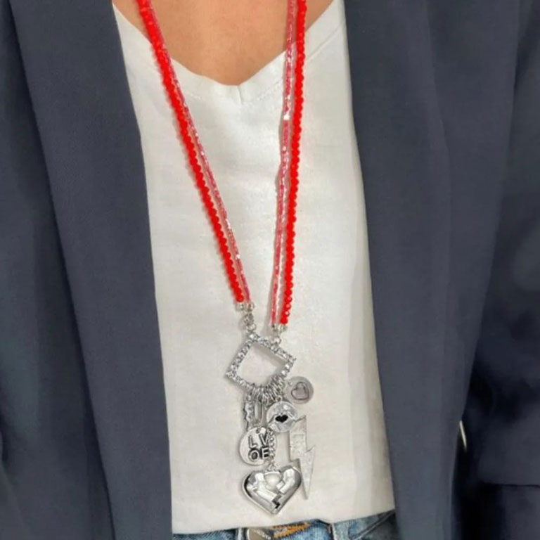 Imagen ilustrativa de Collar mix de dijes